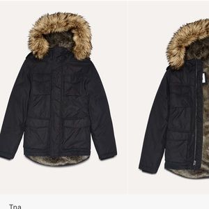 Aritzia Niseko Parka Black